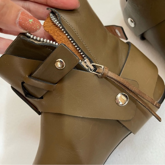 Authentic Isabel Marant Leather Booties - Picture 9 of 13